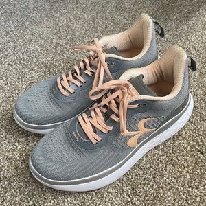 Gdefy Gravity Defyer XLR8 Walking Comfort Shoes